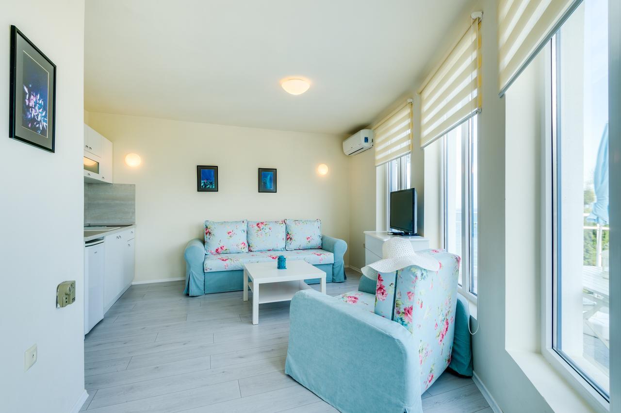 Villa White Dove Golden Sands Exterior photo