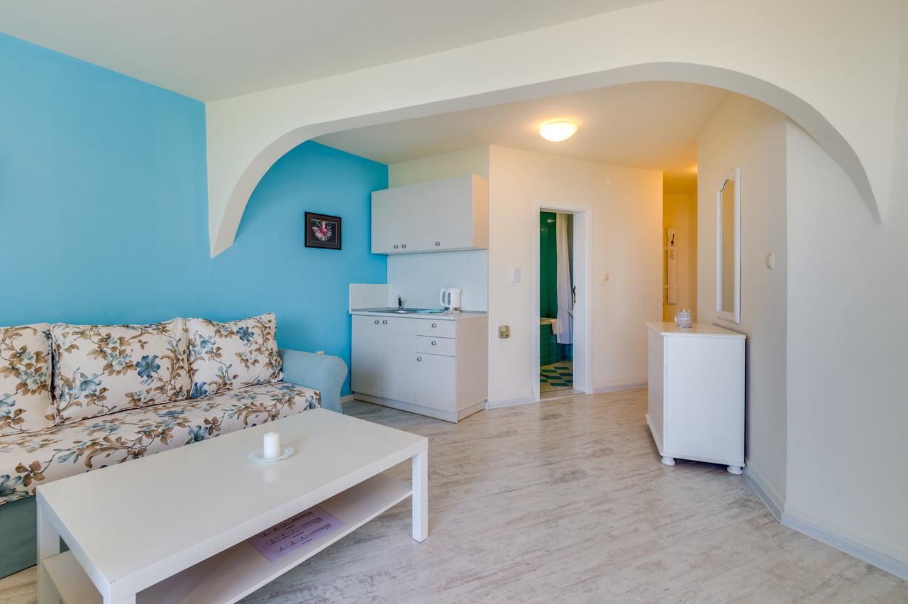 Villa White Dove Golden Sands Exterior photo