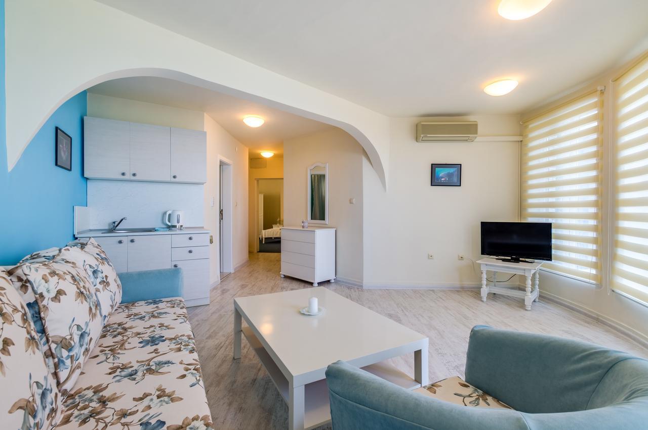 Villa White Dove Golden Sands Exterior photo