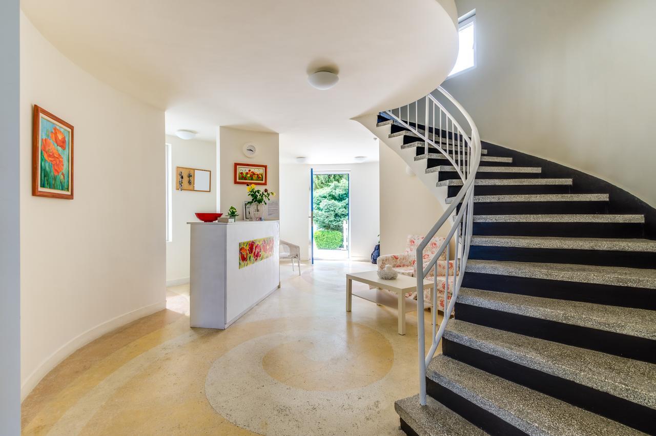 Villa White Dove Golden Sands Exterior photo